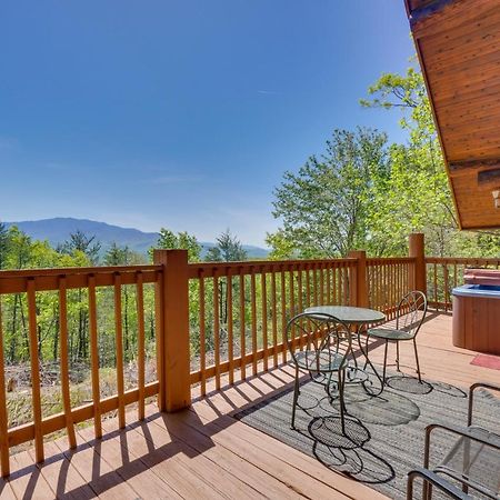 Smoky Mountain Vacation Rental Cabin With Hot Tub! Gatlinburg Εξωτερικό φωτογραφία