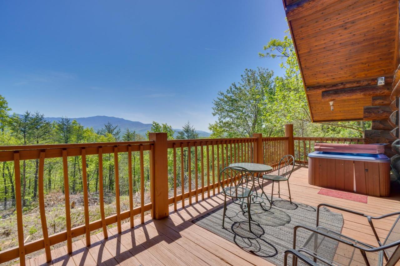 Smoky Mountain Vacation Rental Cabin With Hot Tub! Gatlinburg Εξωτερικό φωτογραφία