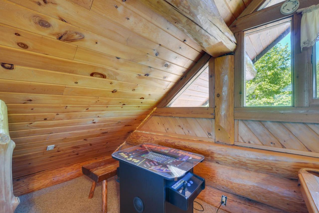 Smoky Mountain Vacation Rental Cabin With Hot Tub! Gatlinburg Εξωτερικό φωτογραφία