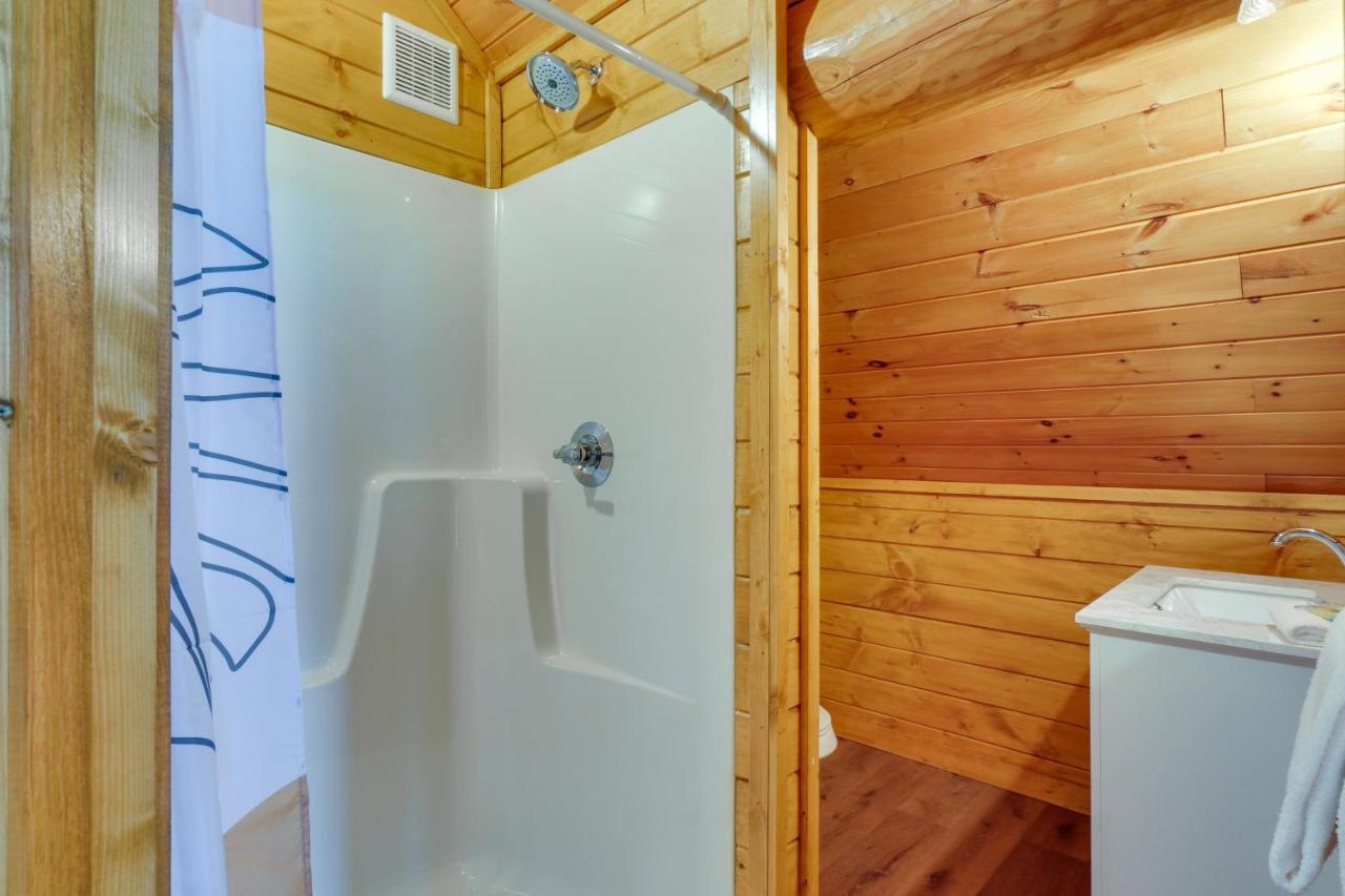 Smoky Mountain Vacation Rental Cabin With Hot Tub! Gatlinburg Εξωτερικό φωτογραφία